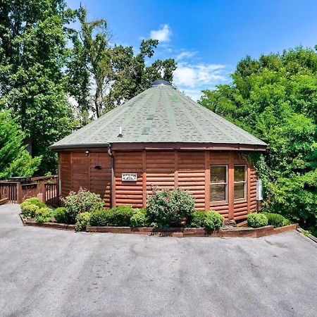 Mountain View Family Cabin W Game Room & Pool Sevierville Exteriör bild