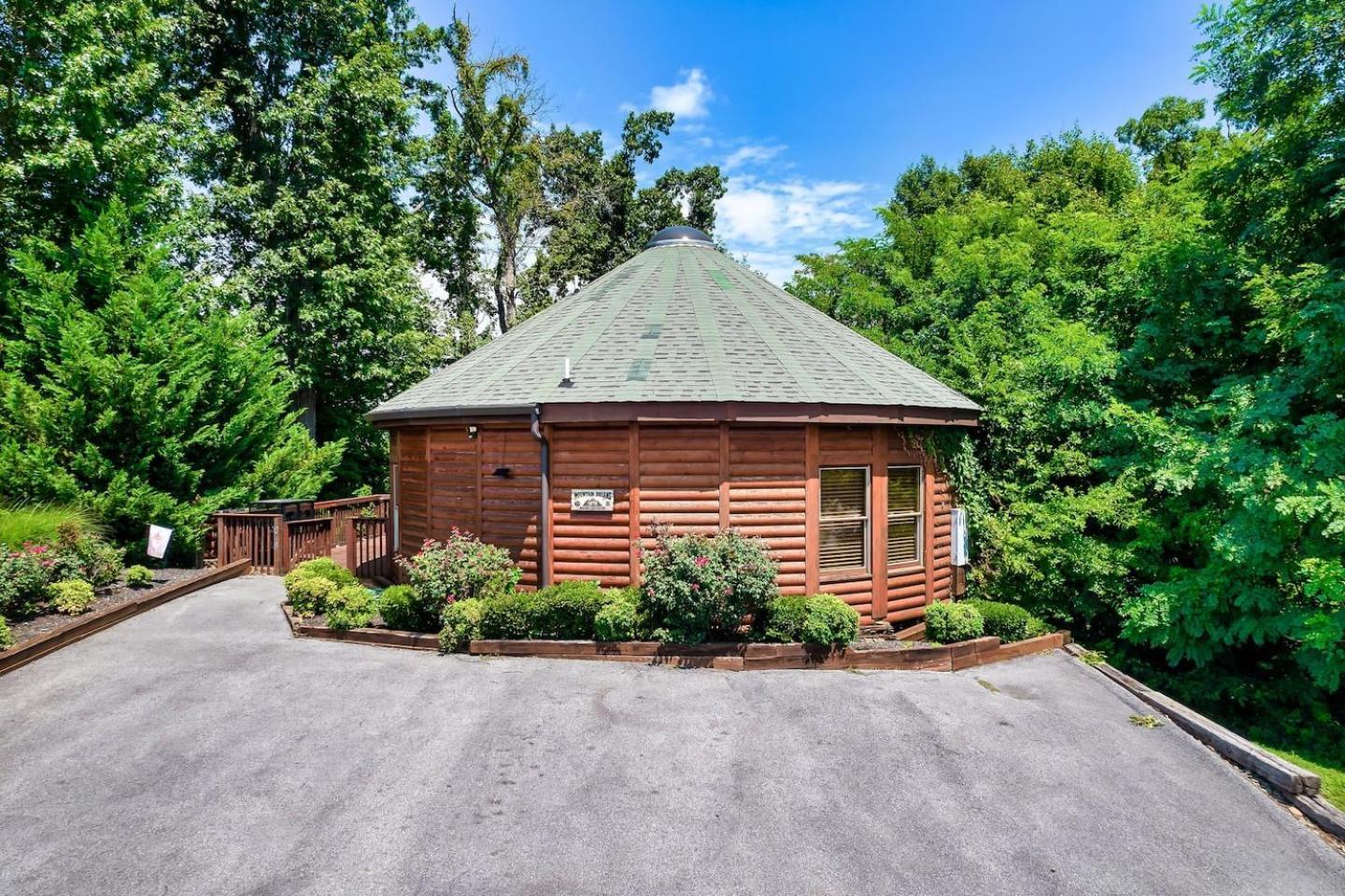 Mountain View Family Cabin W Game Room & Pool Sevierville Exteriör bild